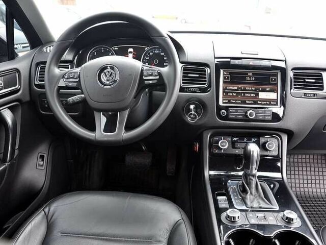 Фольксваген Туарег, объемом двигателя 3 л и пробегом 190 тыс. км за 28999 $, фото 28 на Automoto.ua