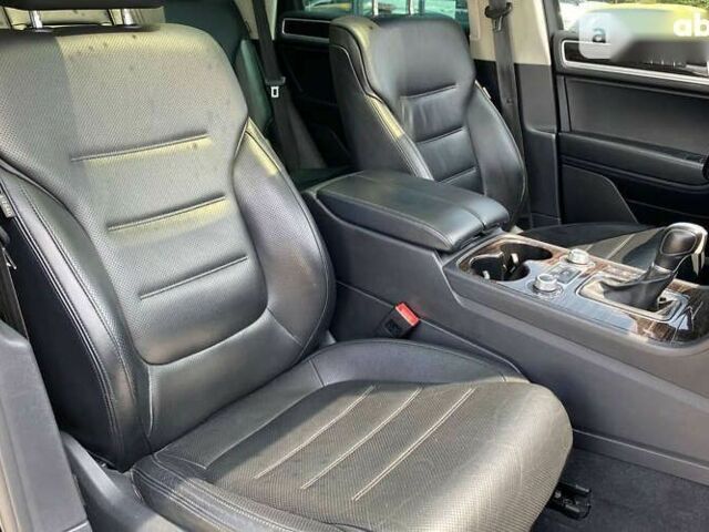 Фольксваген Туарег, объемом двигателя 3 л и пробегом 189 тыс. км за 29000 $, фото 18 на Automoto.ua