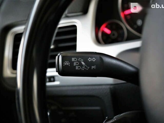 Фольксваген Туарег, объемом двигателя 4.2 л и пробегом 230 тыс. км за 34900 $, фото 27 на Automoto.ua