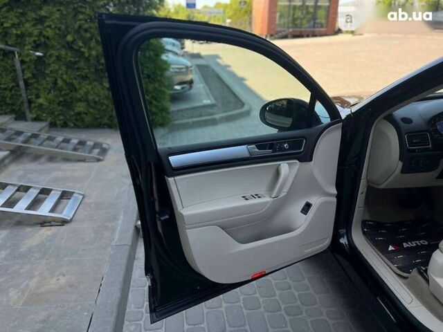 Фольксваген Туарег, объемом двигателя 3 л и пробегом 107 тыс. км за 31900 $, фото 6 на Automoto.ua