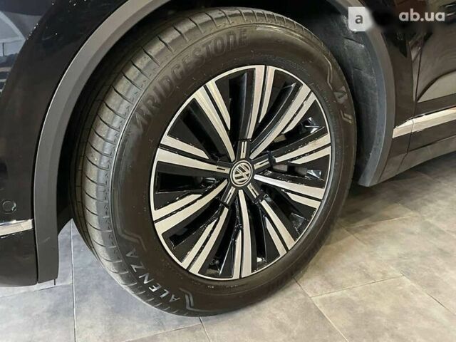 Фольксваген Туарег, объемом двигателя 3 л и пробегом 68 тыс. км за 61900 $, фото 2 на Automoto.ua