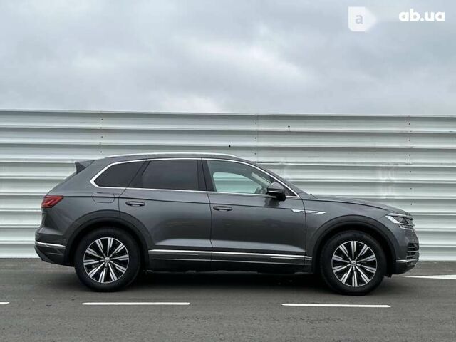 Фольксваген Туарег, об'ємом двигуна 3 л та пробігом 123 тис. км за 56900 $, фото 3 на Automoto.ua