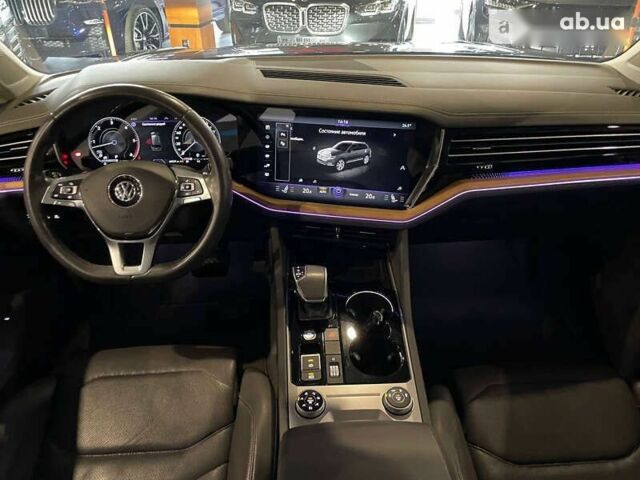 Фольксваген Туарег, объемом двигателя 3 л и пробегом 68 тыс. км за 61900 $, фото 28 на Automoto.ua