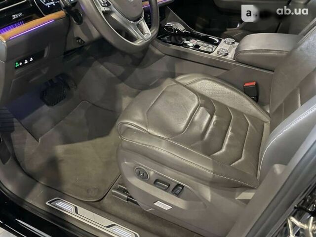 Фольксваген Туарег, объемом двигателя 3 л и пробегом 68 тыс. км за 61900 $, фото 7 на Automoto.ua