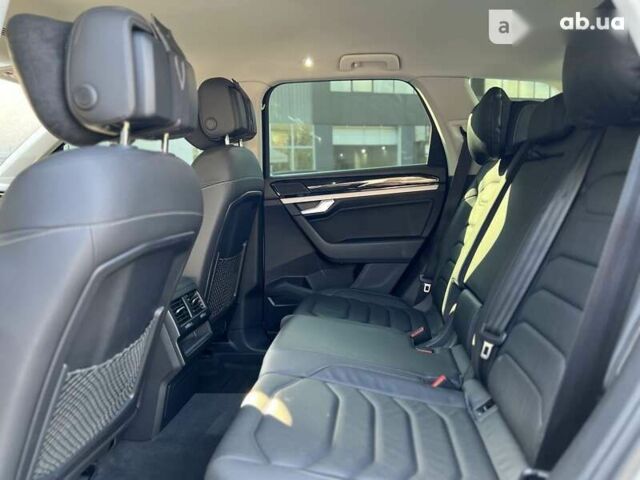 Фольксваген Туарег, объемом двигателя 3 л и пробегом 272 тыс. км за 47200 $, фото 15 на Automoto.ua