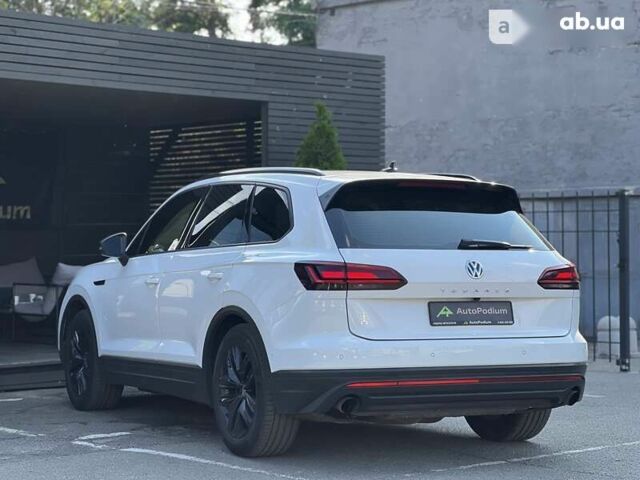 Фольксваген Туарег, объемом двигателя 3 л и пробегом 272 тыс. км за 47200 $, фото 6 на Automoto.ua