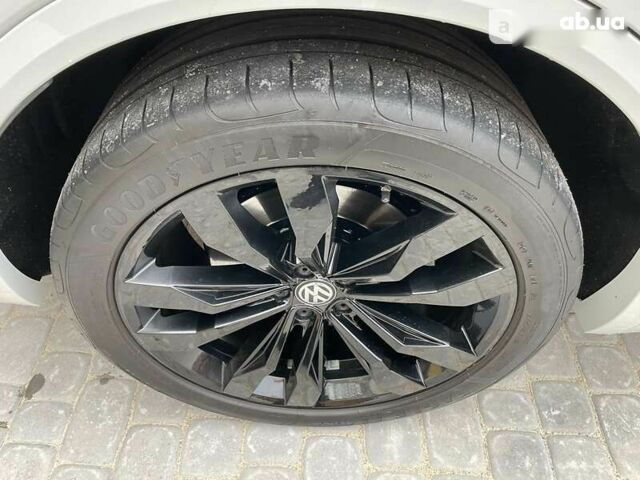 Фольксваген Туарег, объемом двигателя 3 л и пробегом 90 тыс. км за 59500 $, фото 23 на Automoto.ua