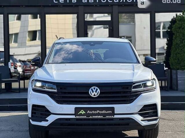 Фольксваген Туарег, объемом двигателя 3 л и пробегом 272 тыс. км за 47200 $, фото 1 на Automoto.ua