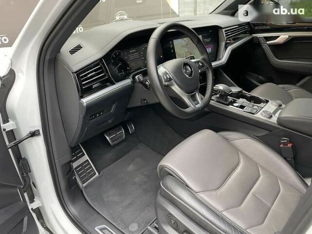 Фольксваген Туарег, объемом двигателя 3 л и пробегом 90 тыс. км за 59500 $, фото 1 на Automoto.ua