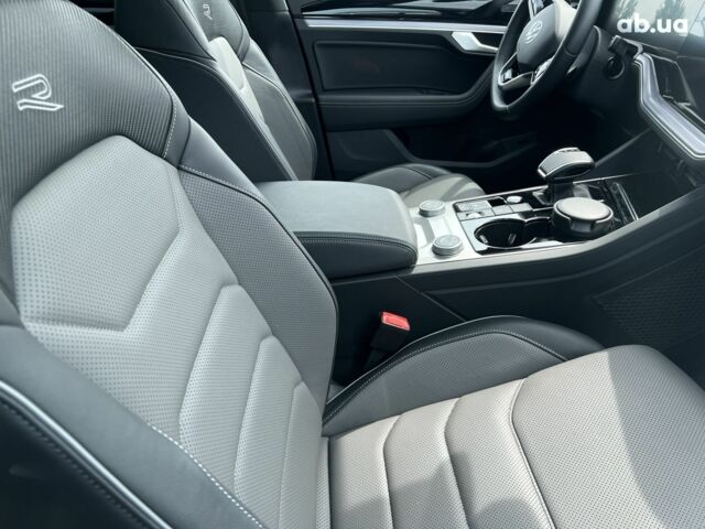 Фольксваген Туарег, об'ємом двигуна 3 л та пробігом 1 тис. км за 102006 $, фото 25 на Automoto.ua