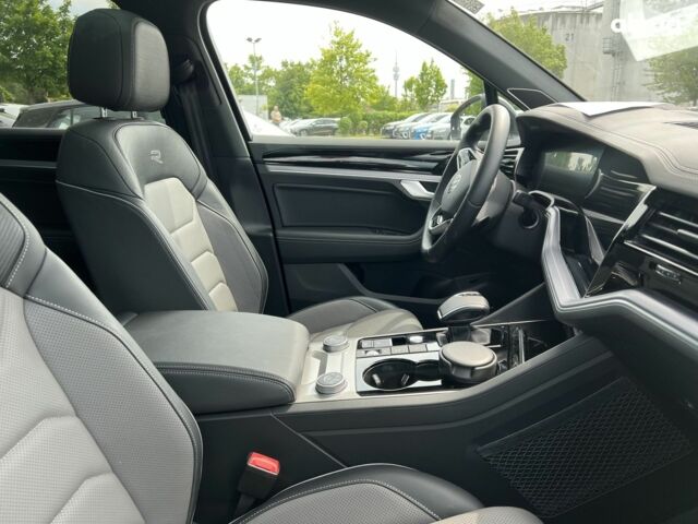 Фольксваген Туарег, об'ємом двигуна 3 л та пробігом 1 тис. км за 102006 $, фото 23 на Automoto.ua