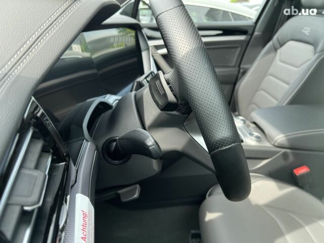 Фольксваген Туарег, об'ємом двигуна 3 л та пробігом 1 тис. км за 102006 $, фото 32 на Automoto.ua