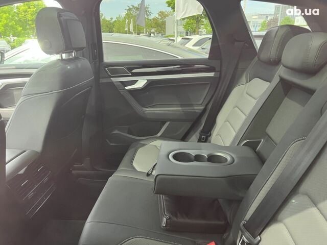 Фольксваген Туарег, об'ємом двигуна 3 л та пробігом 1 тис. км за 102006 $, фото 20 на Automoto.ua