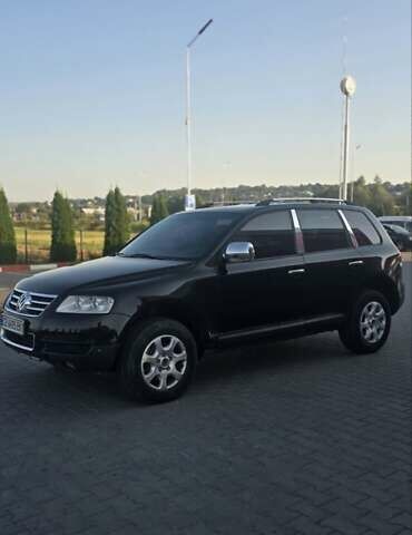 Фольксваген Туарег, объемом двигателя 3.2 л и пробегом 437 тыс. км за 5050 $, фото 1 на Automoto.ua