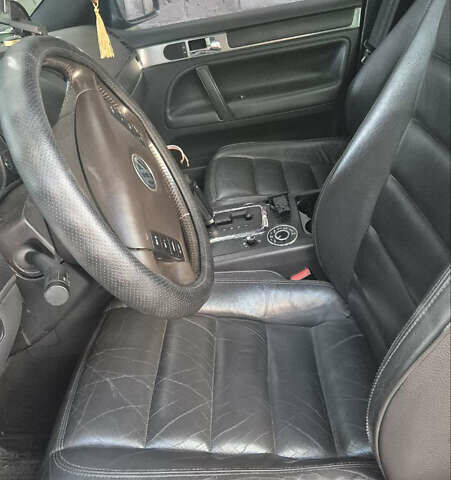 Фольксваген Туарег, объемом двигателя 3.2 л и пробегом 250 тыс. км за 2000 $, фото 6 на Automoto.ua