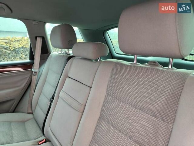 Фольксваген Туарег, объемом двигателя 2.5 л и пробегом 396 тыс. км за 5500 $, фото 3 на Automoto.ua