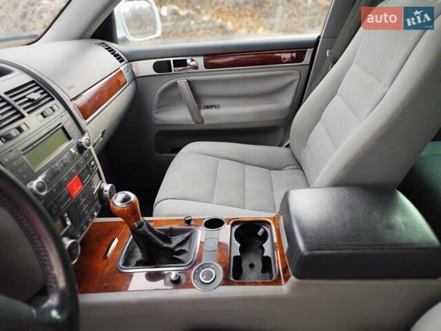 Фольксваген Туарег, объемом двигателя 2.5 л и пробегом 396 тыс. км за 5500 $, фото 2 на Automoto.ua