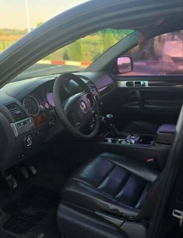 Фольксваген Туарег, объемом двигателя 3.2 л и пробегом 437 тыс. км за 5050 $, фото 5 на Automoto.ua