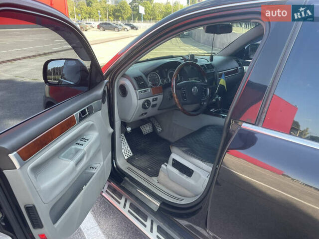 Фольксваген Туарег, об'ємом двигуна 3.2 л та пробігом 296 тис. км за 7000 $, фото 11 на Automoto.ua