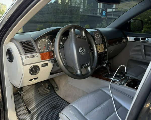 Фольксваген Туарег, объемом двигателя 3.2 л и пробегом 301 тыс. км за 5700 $, фото 7 на Automoto.ua