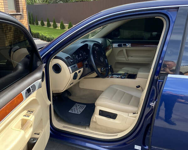 Фольксваген Туарег, объемом двигателя 0 л и пробегом 215 тыс. км за 9000 $, фото 6 на Automoto.ua