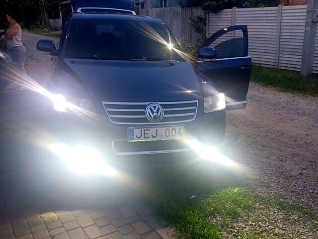 Фольксваген Туарег, объемом двигателя 3 л и пробегом 333 тыс. км за 6000 $, фото 1 на Automoto.ua