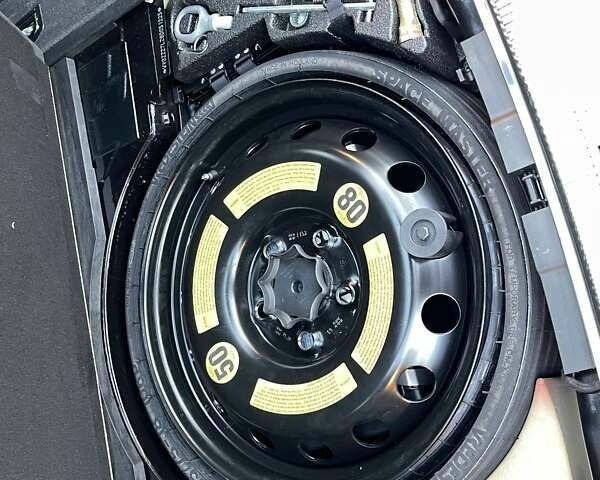 Фольксваген Туарег, об'ємом двигуна 4.9 л та пробігом 51 тис. км за 25500 $, фото 29 на Automoto.ua