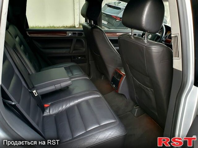 Фольксваген Туарег, объемом двигателя 3.2 л и пробегом 245 тыс. км за 7500 $, фото 5 на Automoto.ua