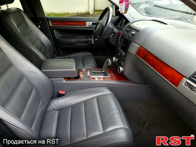 Фольксваген Туарег, объемом двигателя 3.2 л и пробегом 245 тыс. км за 7500 $, фото 6 на Automoto.ua