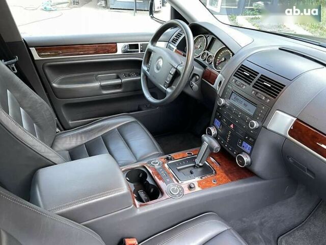 Фольксваген Туарег, об'ємом двигуна 4.9 л та пробігом 51 тис. км за 25500 $, фото 24 на Automoto.ua