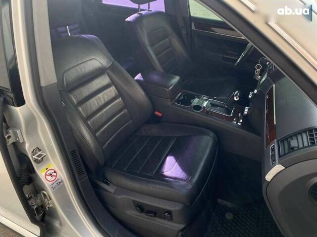 Фольксваген Туарег, объемом двигателя 2.5 л и пробегом 281 тыс. км за 9790 $, фото 21 на Automoto.ua