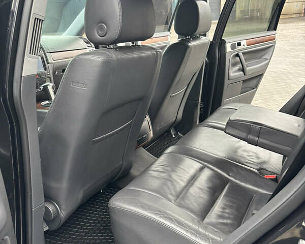 Фольксваген Туарег, объемом двигателя 2.5 л и пробегом 330 тыс. км за 12000 $, фото 14 на Automoto.ua