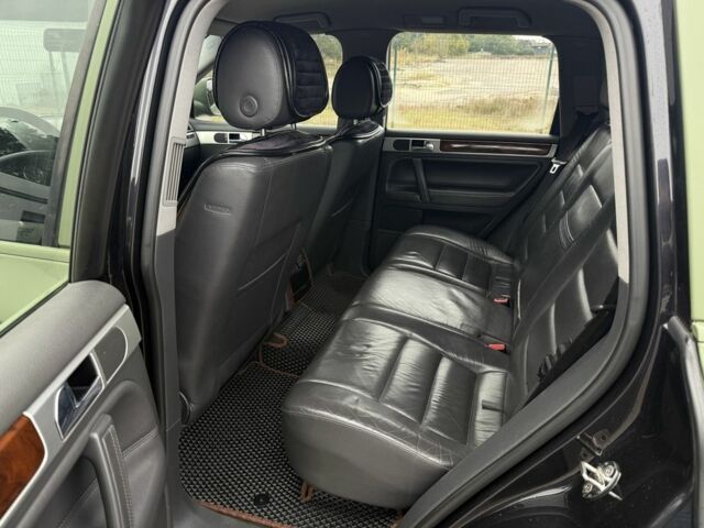 Фольксваген Туарег, объемом двигателя 2.5 л и пробегом 317 тыс. км за 8900 $, фото 17 на Automoto.ua