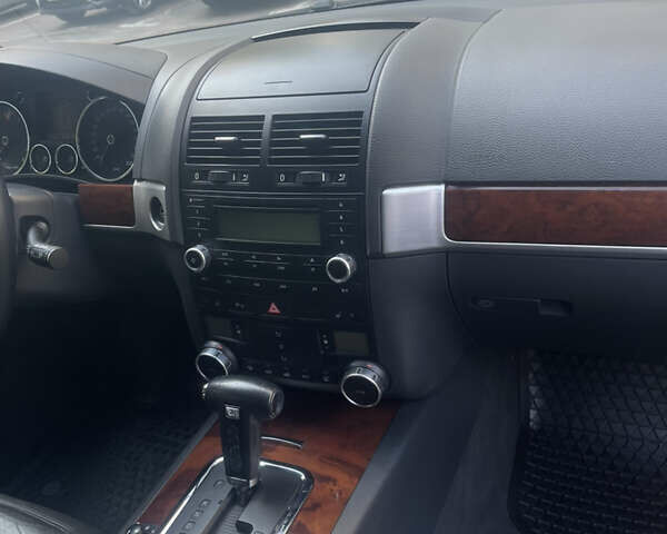 Фольксваген Туарег, объемом двигателя 3.58 л и пробегом 208 тыс. км за 10400 $, фото 22 на Automoto.ua