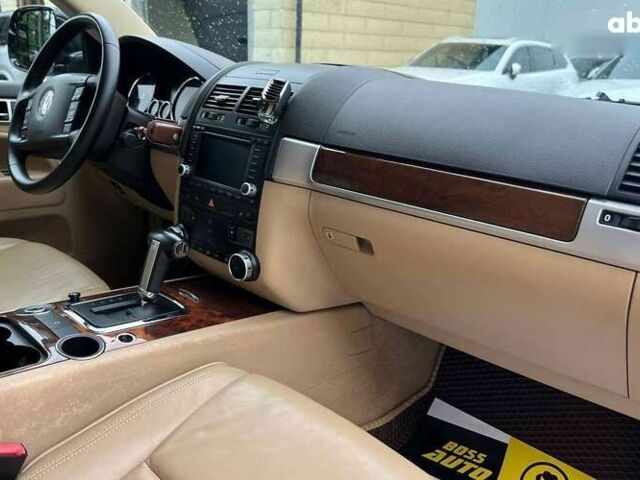 Фольксваген Туарег, объемом двигателя 3 л и пробегом 306 тыс. км за 13800 $, фото 17 на Automoto.ua