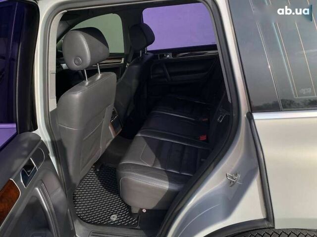 Фольксваген Туарег, объемом двигателя 2.5 л и пробегом 281 тыс. км за 9790 $, фото 16 на Automoto.ua