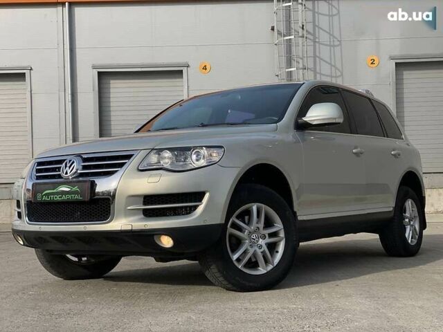 Фольксваген Туарег, объемом двигателя 2.5 л и пробегом 281 тыс. км за 9790 $, фото 2 на Automoto.ua