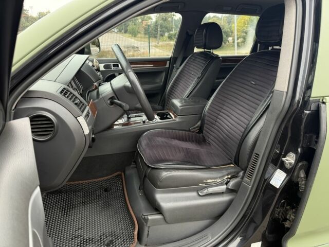 Фольксваген Туарег, объемом двигателя 2.5 л и пробегом 317 тыс. км за 8900 $, фото 16 на Automoto.ua