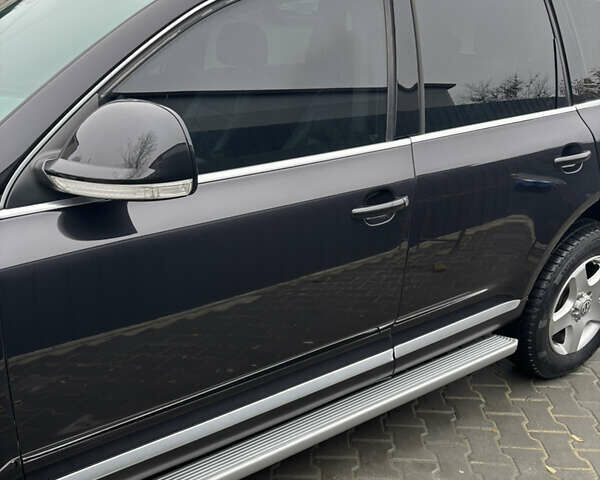 Фольксваген Туарег, объемом двигателя 2.5 л и пробегом 330 тыс. км за 12000 $, фото 4 на Automoto.ua