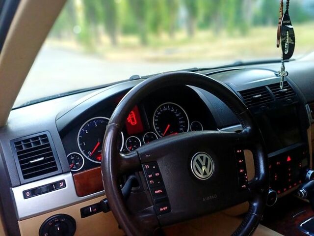 Фольксваген Туарег, об'ємом двигуна 2.5 л та пробігом 292 тис. км за 10200 $, фото 5 на Automoto.ua