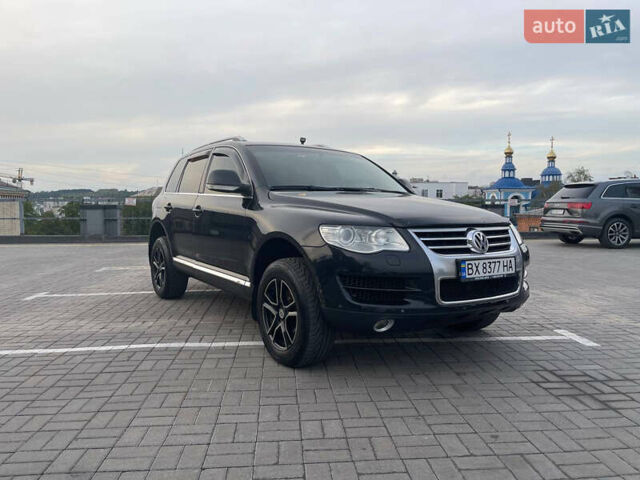 Фольксваген Туарег 2007 у Хмельницькому на Automoto.ua Фольксваген Туарег, об'ємом двигуна 2.5 л та пробігом 234 тис. км за 10000 $, фото 1 на Automoto.ua