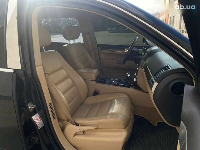 Фольксваген Туарег, объемом двигателя 2.5 л и пробегом 296 тыс. км за 10290 $, фото 17 на Automoto.ua