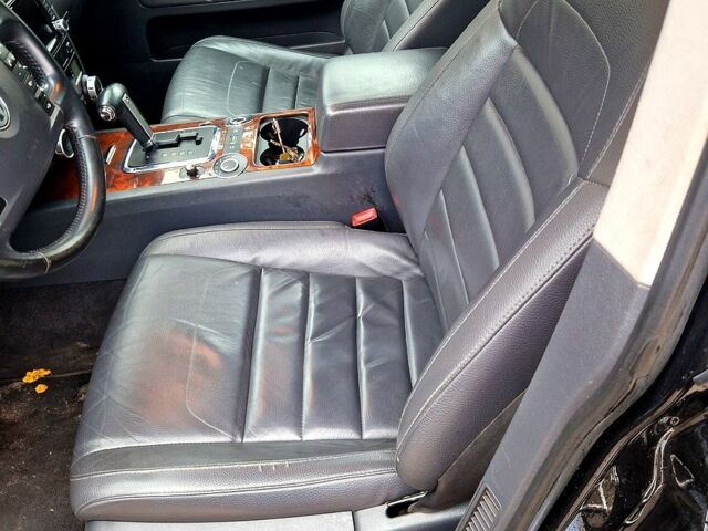 Фольксваген Туарег, объемом двигателя 3 л и пробегом 0 тыс. км за 7000 $, фото 7 на Automoto.ua