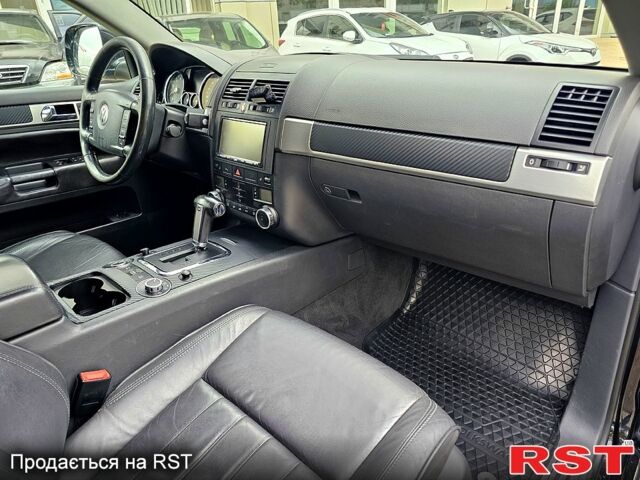 Фольксваген Туарег, объемом двигателя 3.6 л и пробегом 250 тыс. км за 10700 $, фото 12 на Automoto.ua