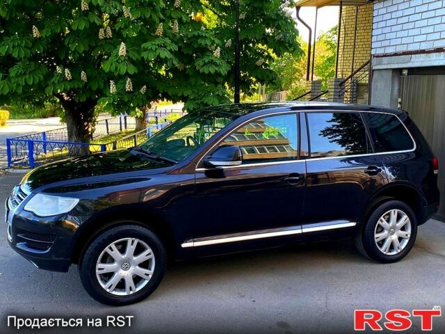 Фольксваген Туарег, объемом двигателя 3 л и пробегом 300 тыс. км за 4850 $, фото 1 на Automoto.ua