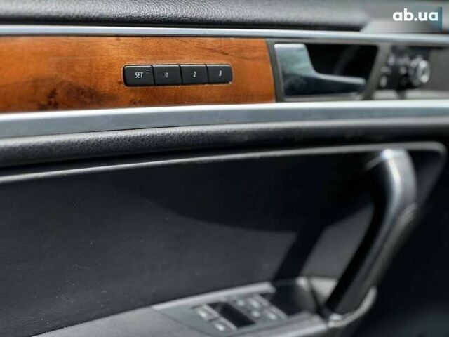 Фольксваген Туарег, объемом двигателя 3 л и пробегом 257 тыс. км за 15490 $, фото 18 на Automoto.ua