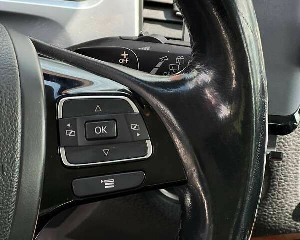 Фольксваген Туарег, объемом двигателя 3 л и пробегом 257 тыс. км за 15490 $, фото 29 на Automoto.ua