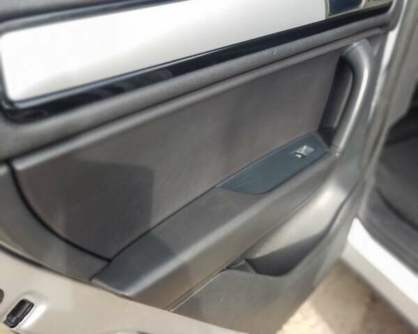 Фольксваген Туарег, об'ємом двигуна 3.6 л та пробігом 240 тис. км за 12999 $, фото 27 на Automoto.ua