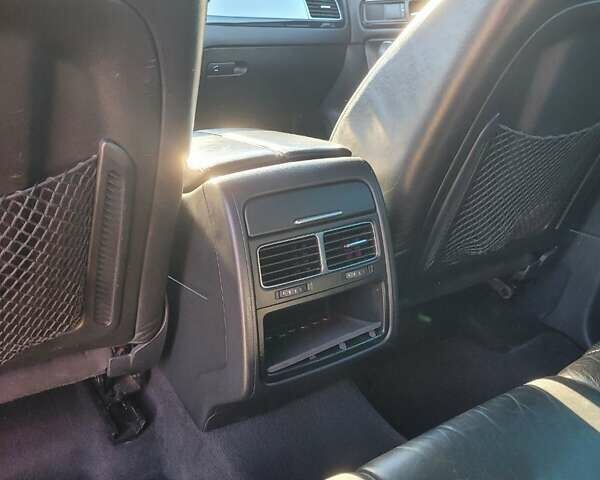 Фольксваген Туарег 2010 в Одессе на Automoto.ua Фольксваген Туарег, объемом двигателя 4.13 л и пробегом 254 тыс. км за 21000 $, фото 6 на Automoto.ua