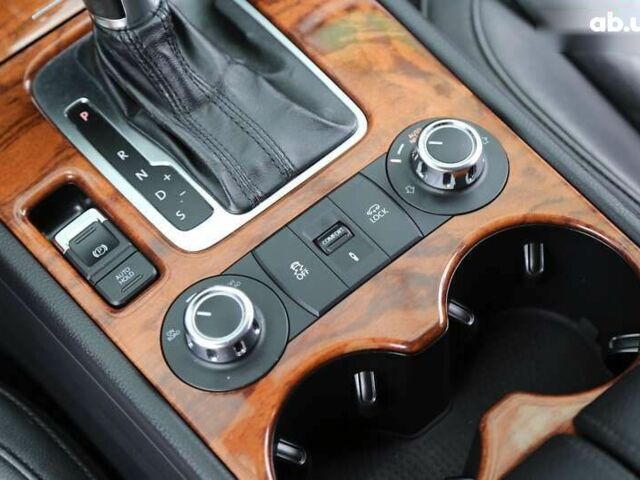 Фольксваген Туарег, объемом двигателя 3.6 л и пробегом 241 тыс. км за 13000 $, фото 21 на Automoto.ua